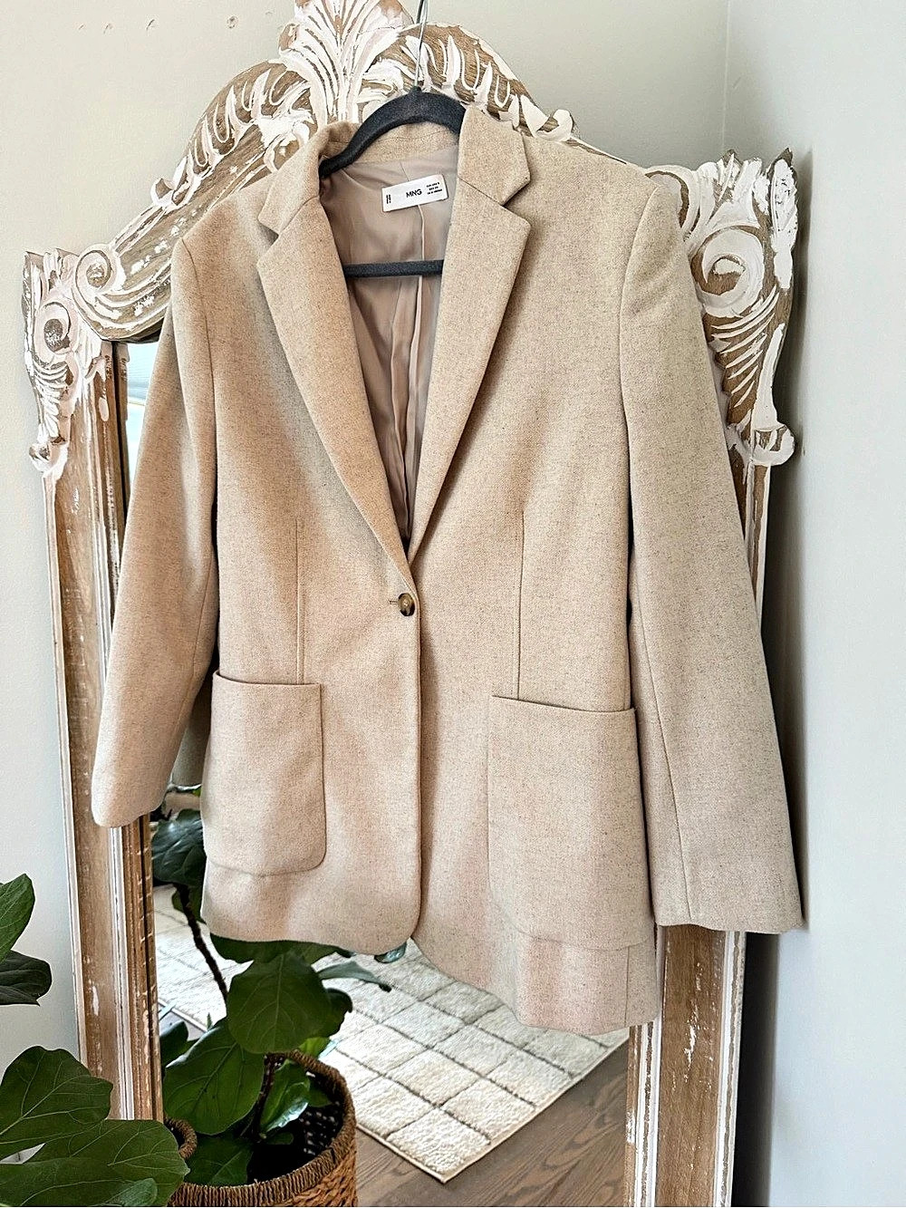 MNG Wool Blend Blazer in Beige Size Medium Like New